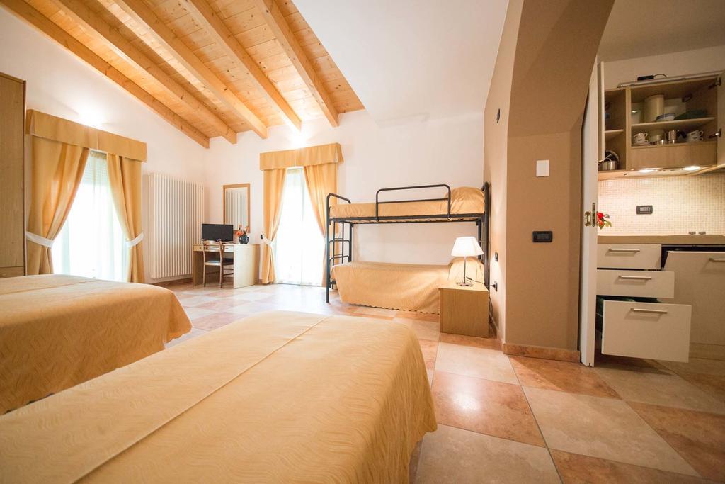 Residence Hotel Miralago Pergine Valsugana Dış mekan fotoğraf